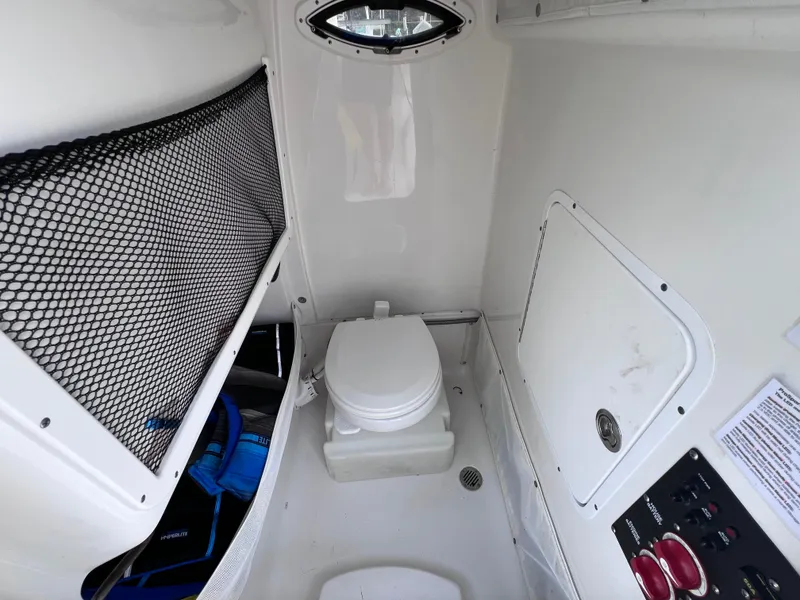 Slide: The Image of Sea Hunt Gamefish 25 CLEAN CLEAN CLEAN ONLY 200 HOURS 2017 - 62