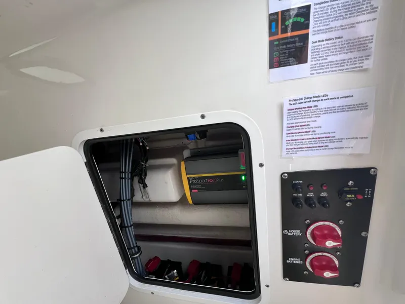 Slide: The Image of Sea Hunt Gamefish 25 CLEAN CLEAN CLEAN ONLY 200 HOURS 2017 - 63