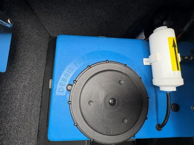 Slide: The Image of Malibu 25 LSV 2025 - 118