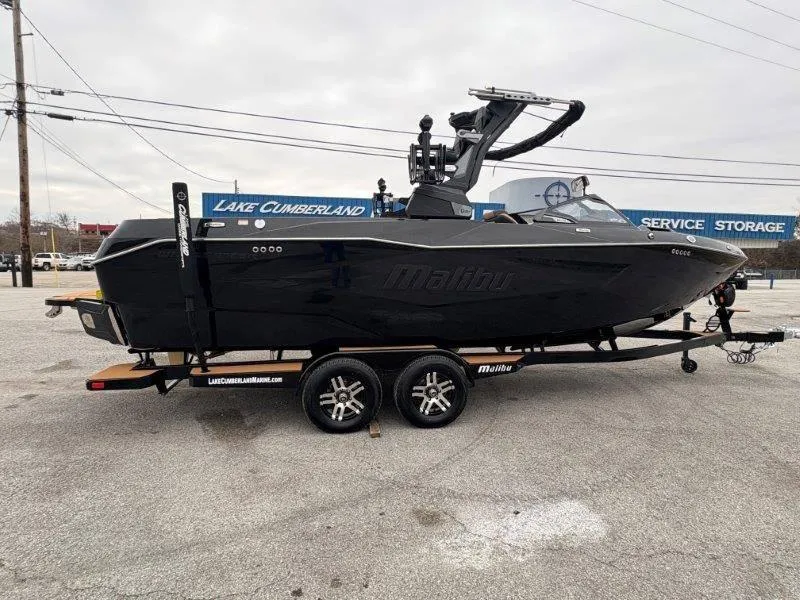 Slide: The Image of Malibu 25 LSV 2025 - 134