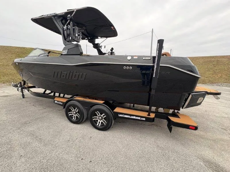 Slide: The Image of Malibu 25 LSV 2025 - 92