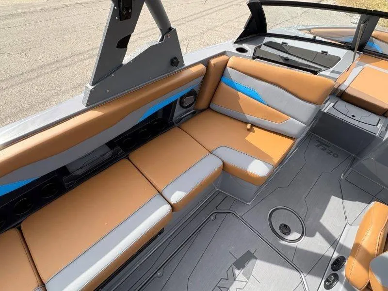 Slide: The Image of Axis T220 2025 - 35