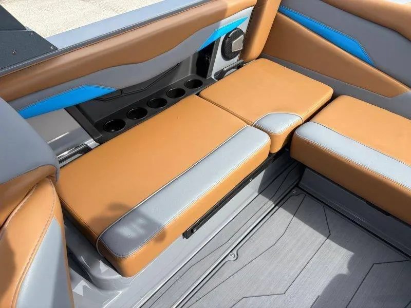 Slide: The Image of Axis T220 2025 - 41