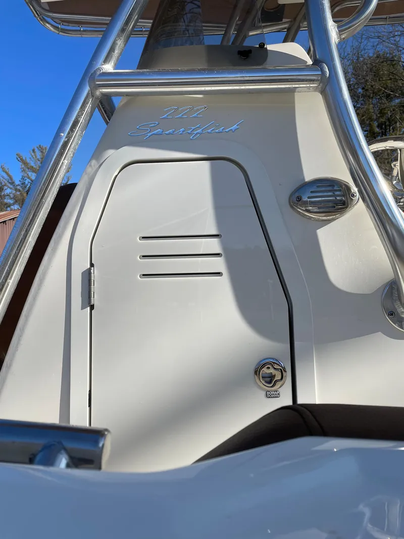 Slide: The Image of Pioneer 222 Sportfish 2023 - 15