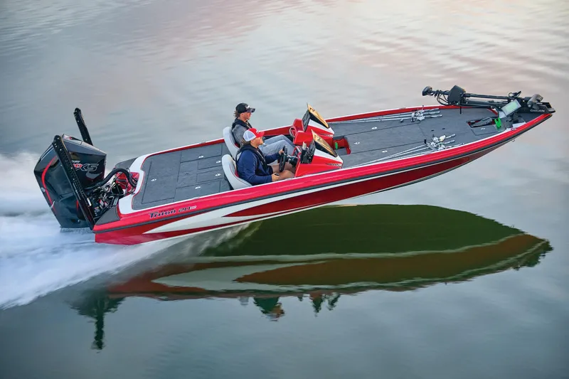 Slide: The Image of Triton 20XP Patriot 2025 - 102