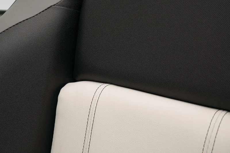 Slide: The Image of Triton 20XP Patriot 2025 - 62