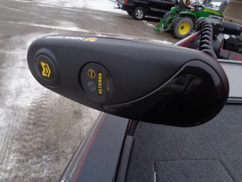 Slide: The Image of Minn Kota Ulterra motor on 2025 Ranger 1880MS boat, parked on snowy ground. - 15