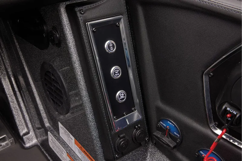 Slide: The Image of Ranger Z520R Cup-Equipped 2025 - 35