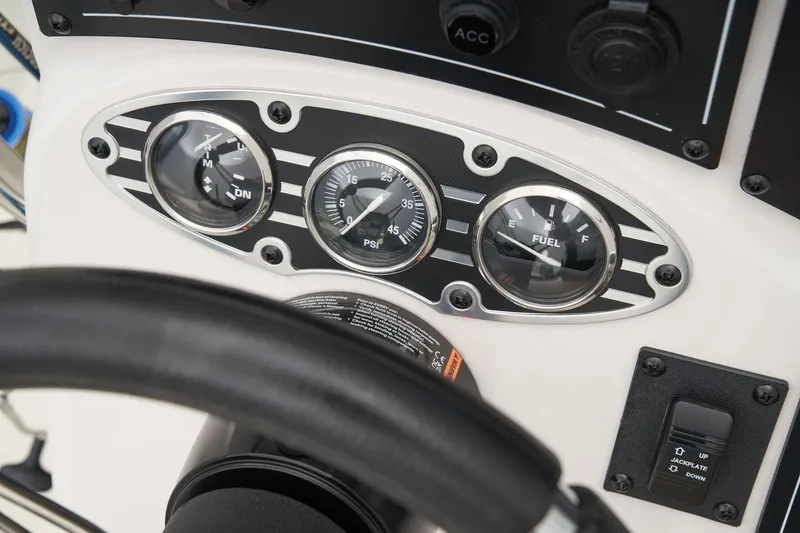 Slide: The Image of Ranger RB200 2025 - 51