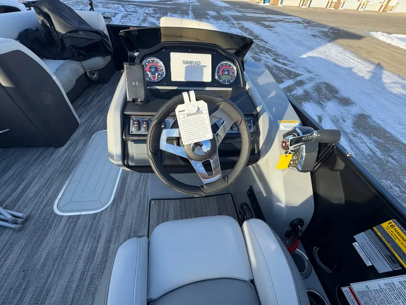 Slide: The Image of Monaco 235 RL 2025 - 19