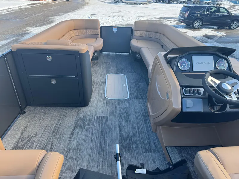 Slide: The Image of Monaco 255 SB 2025 - 16