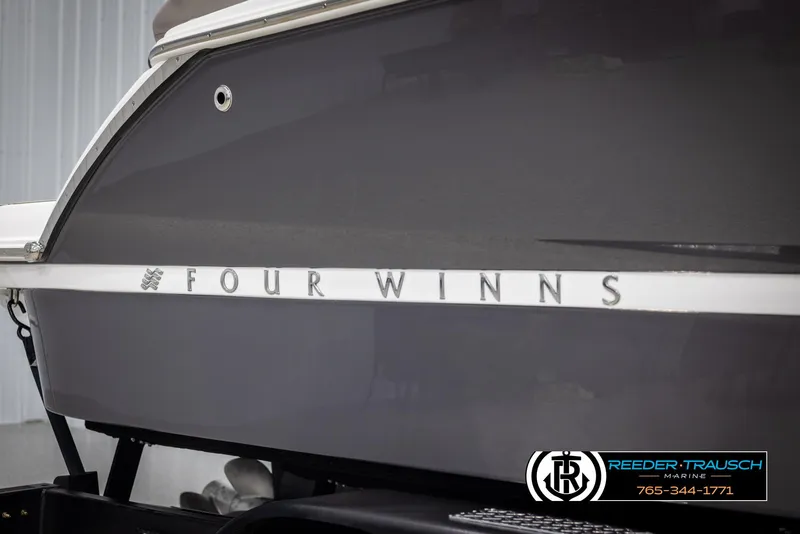 Slide: The Image of Four Winns H2 2025 - 62