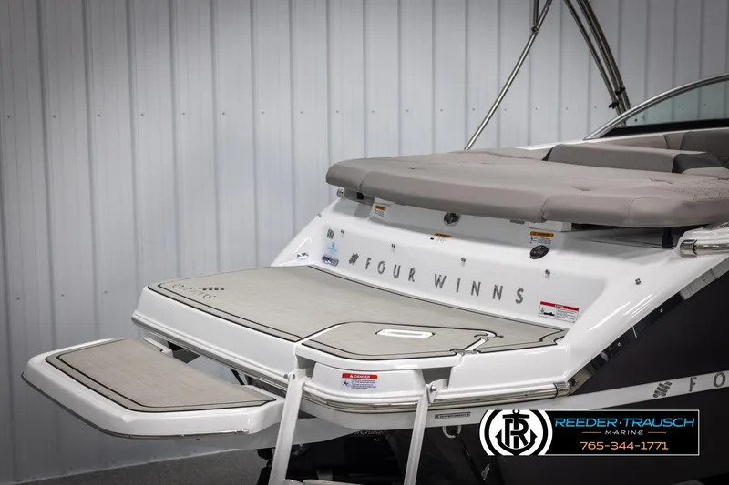 Slide: The Image of Four Winns H2 2025 - 63