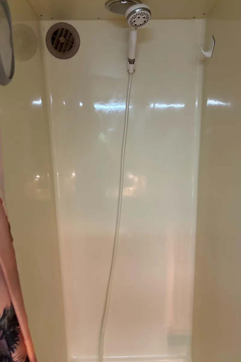 Slide: The Image of Shower area inside 1986 Chris-Craft 381 Catalina boat. - 39