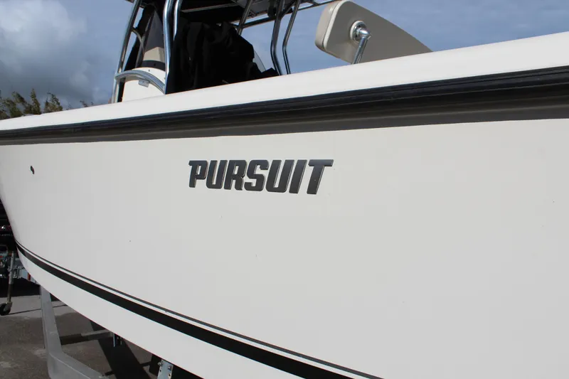 Slide: The Image of 2008 Pursuit C230 - 10
