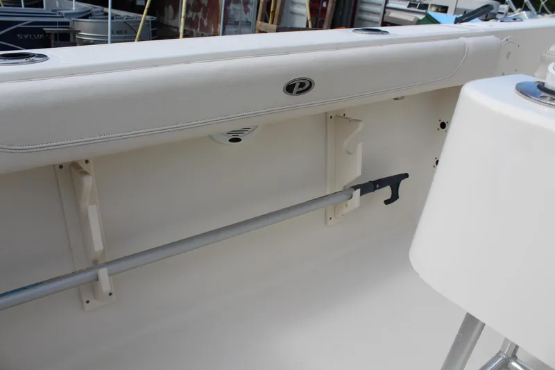 Slide: The Image of 2008 Pursuit C230 - 11