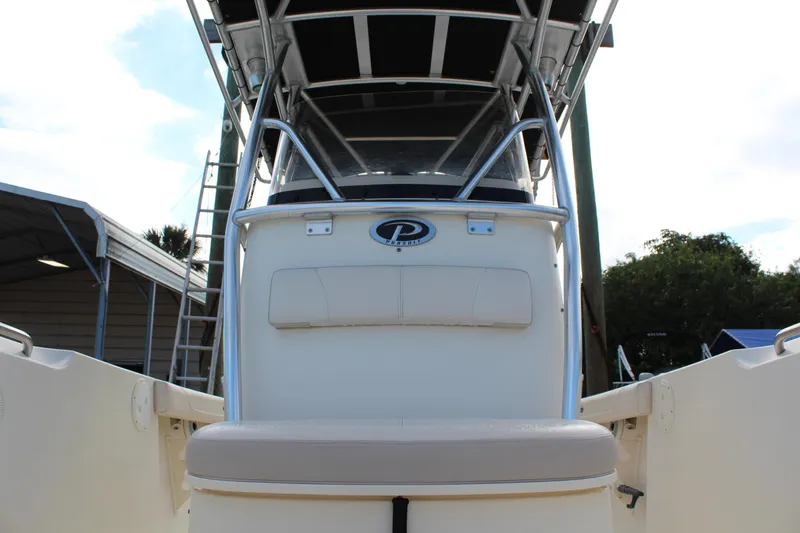 Slide: The Image of 2008 Pursuit C230 - 19