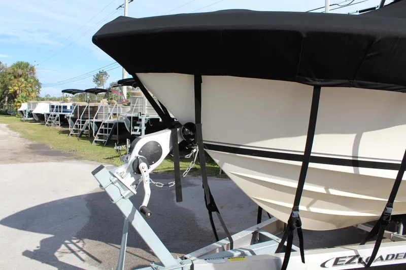 Slide: The Image of 2008 Pursuit C230 - 6