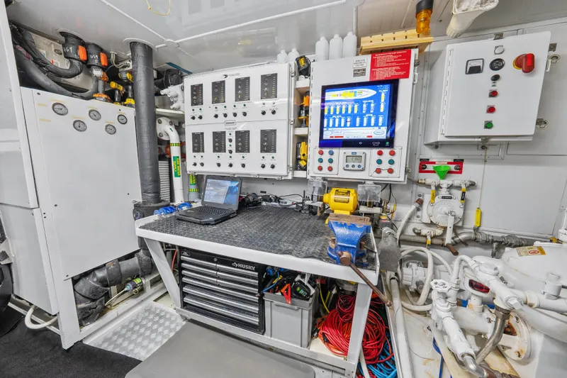 Slide: The Image of Trinity Yachts Tri-Deck 2005 - 62