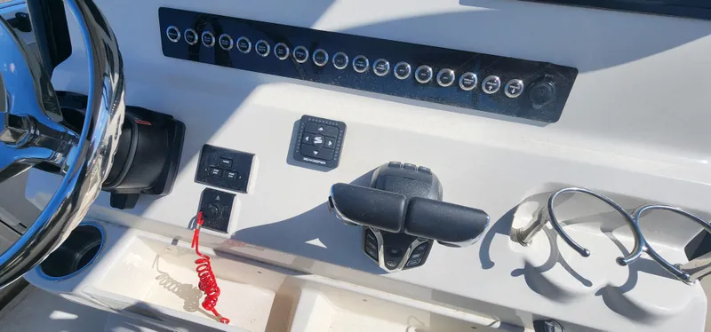 Slide: The Image of Key West 263FS 2025 - 15