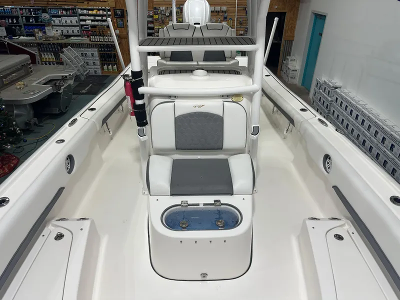 Slide: The Image of Tidewater 2700 Carolina Bay 2019 - 14