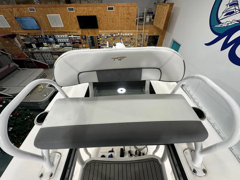 Slide: The Image of Tidewater 2700 Carolina Bay 2019 - 17