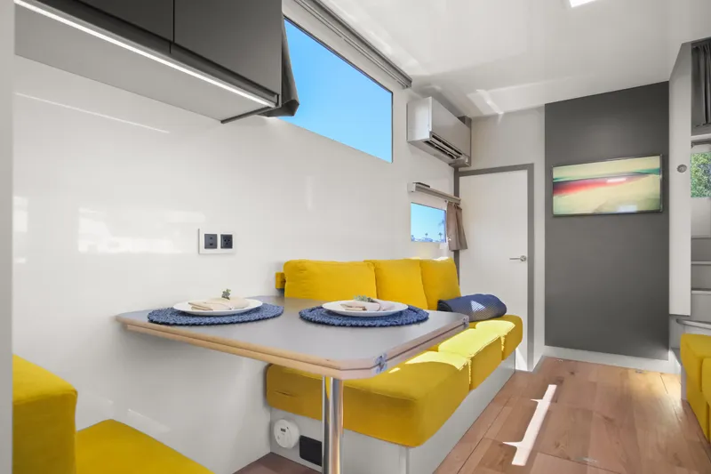 Slide: The Image of Navisyo Homes NV.8 2022 - 60