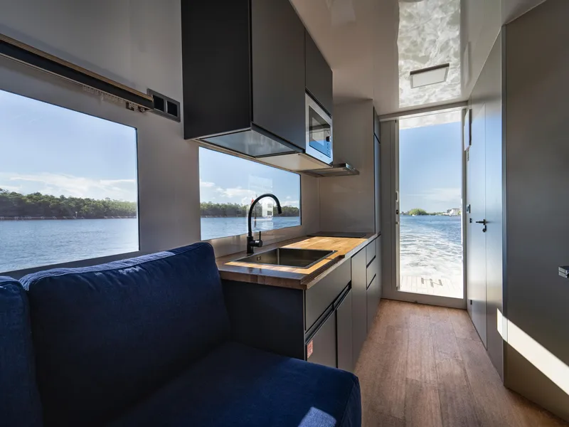 Slide: The Image of Navisyo Homes 28' NAVIS V.08 2021 - 87