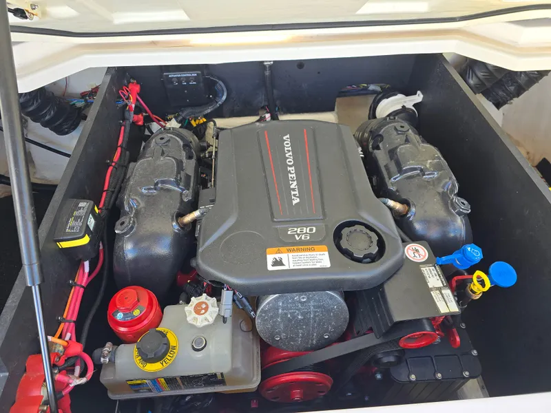 Slide: The Image of 2021 Regal LS2 boat engine, Volvo Penta 280 V6, detailed view. - 15