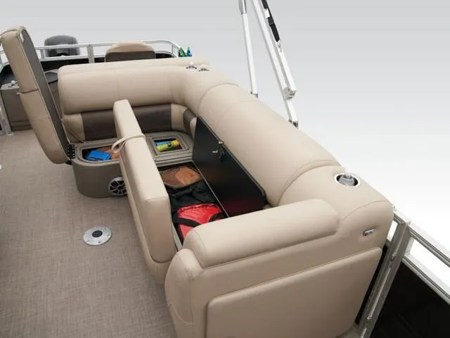 Slide: The Image of Sun Tracker Sportfish™ 20 DLX 2024 - 3