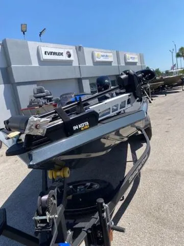 Slide: The Image of Ranger RT178 2024 - 3