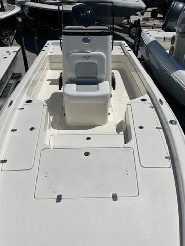 Slide: The Image of Shearwater 23 LTZ 2023 - 10