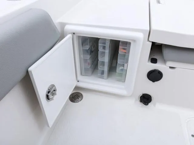 Slide: The Image of Ranger 2510 Bay 2024 - 27