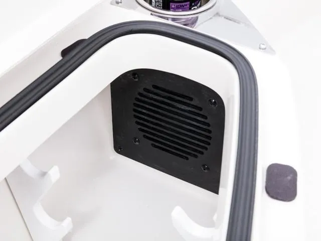 Slide: The Image of Ranger 2510 Bay 2024 - 29