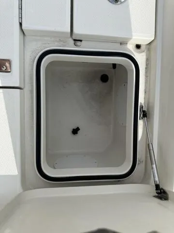 Slide: The Image of Ranger 2510 Bay 2024 - 39