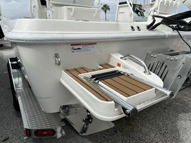 Slide: The Image of Ranger 2510 Bay 2024 - 6