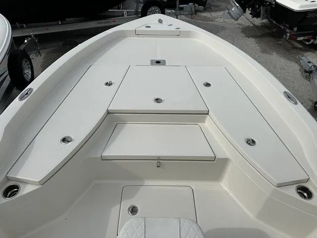 Slide: The Image of Ranger 2510 Bay 2024 - 8