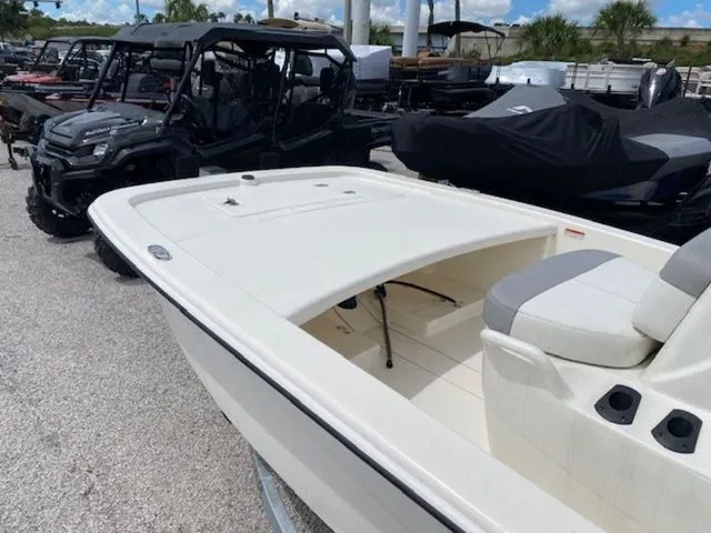 Slide: The Image of Mako Pro Skiff 13 CC 2025 - 6