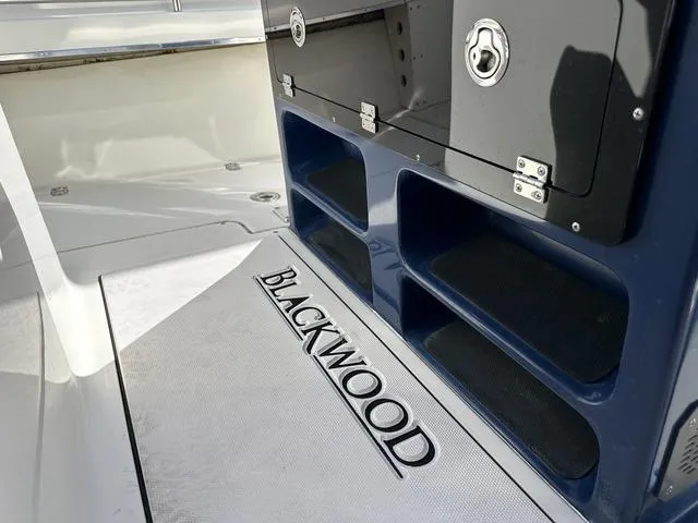 Slide: The Image of Blackwood 270 2015 - 10