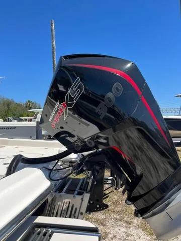 Slide: The Image of Shearwater 25LTD 2019 - 11