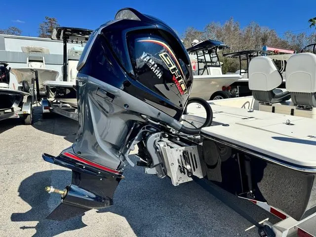 Slide: The Image of Shearwater x22 2024 - 10