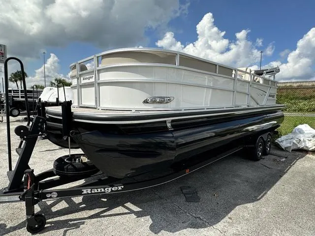 Slide: The Image of Ranger 243C 2024 - 16