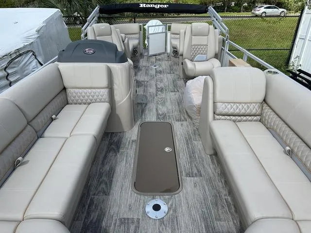 Slide: The Image of Ranger 243C 2024 - 9