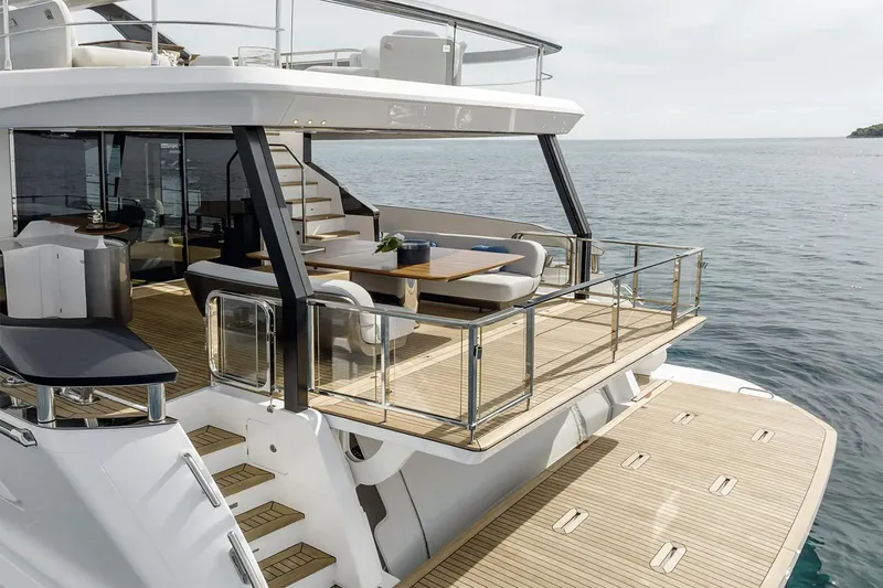 Slide: The Image of Manufacturer Provided Image - 4