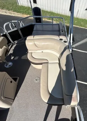 Slide: The Image of Tracker PARTY BARGE® 22 XP3 2016 - 11