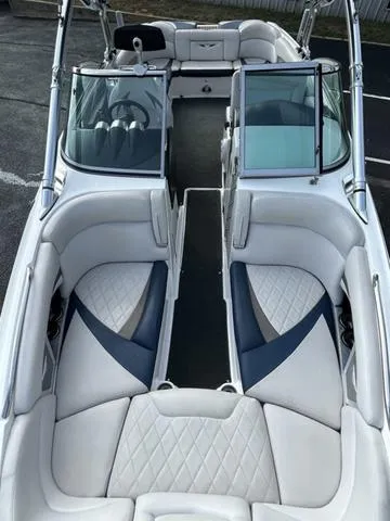 Slide: The Image of MasterCraft X55 2009 - 4