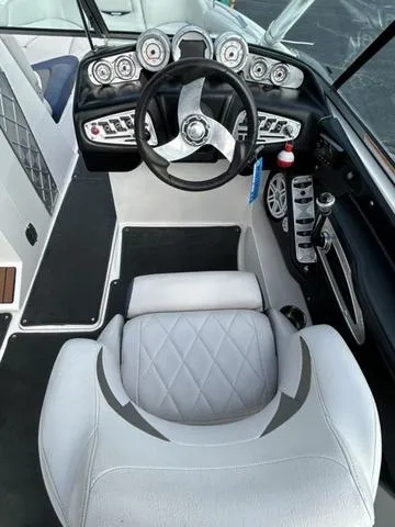 Slide: The Image of MasterCraft X55 2009 - 9