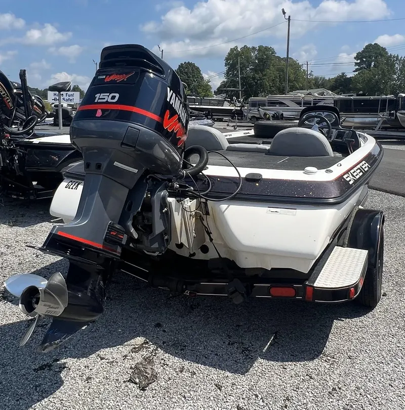 keityy様 Skeeter ZX190 2010 - Marine Source