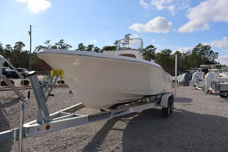 Slide: The Image of Pioneer 220 Bay Sport 2025 - 2