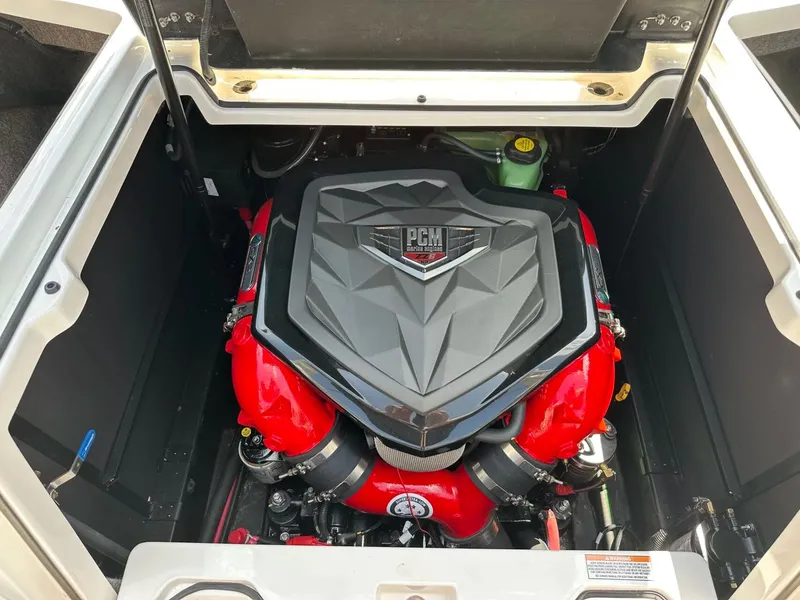 Slide: The Image of Correct Craft Super Air Nautique S23 2025 - 51